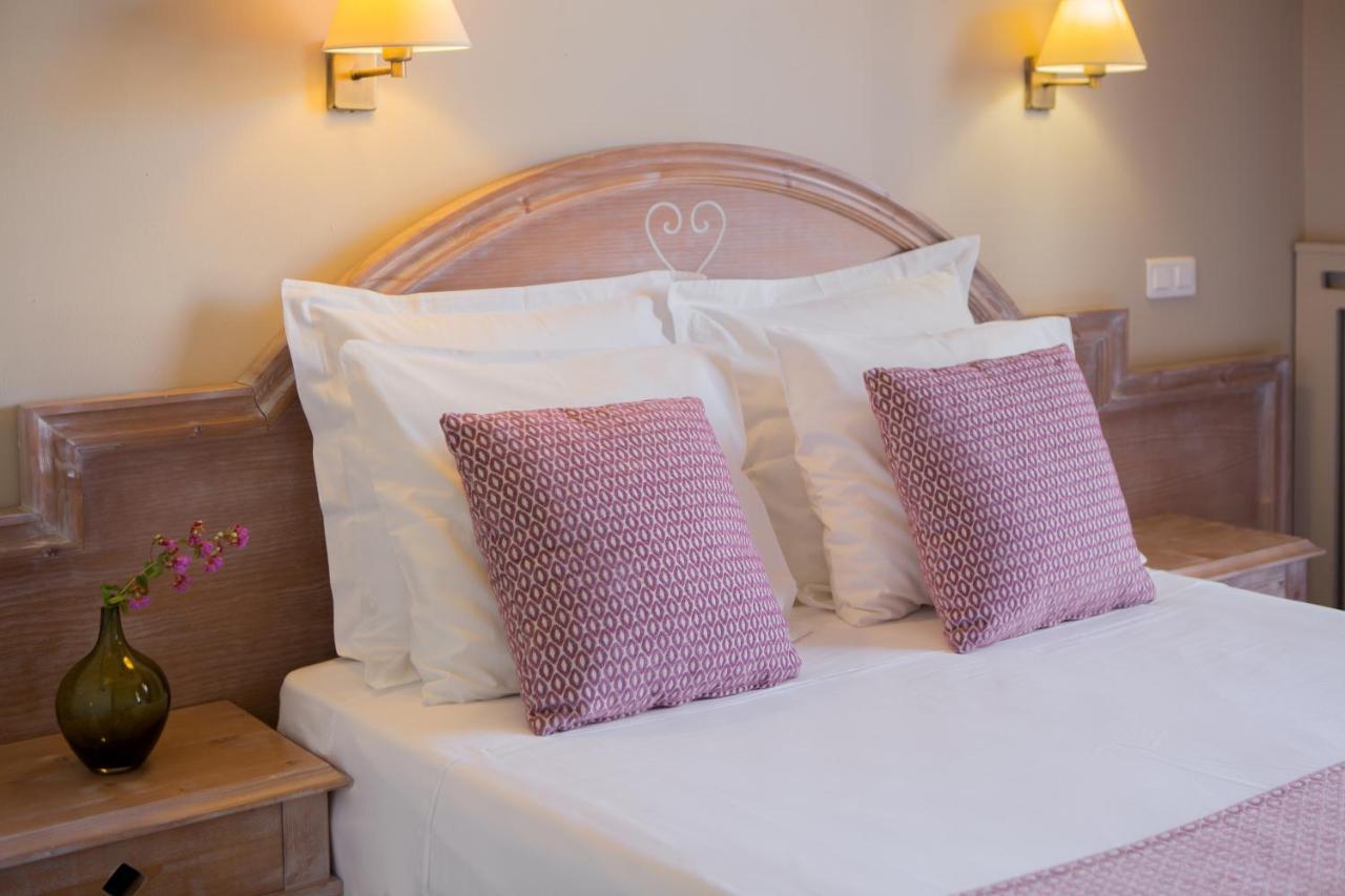 Hotel Ulvf Castel Luberon 3*