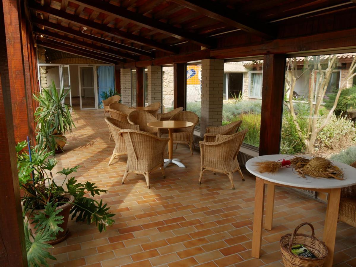 Ulvf Castel Luberon 3*