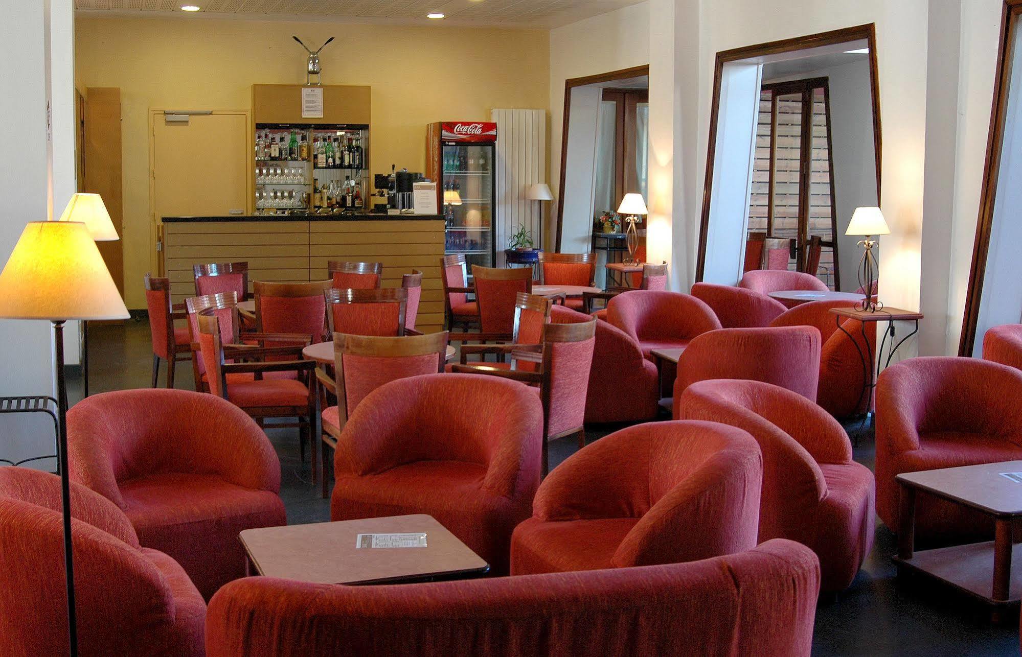 Ulvf Castel Luberon Hotel 3*